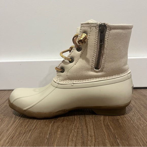 Sperry Duck Boots Cream and Gold Womens Size 6 - Picture 6 of 12